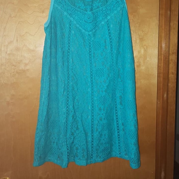 Dress - Picture 2 of 3